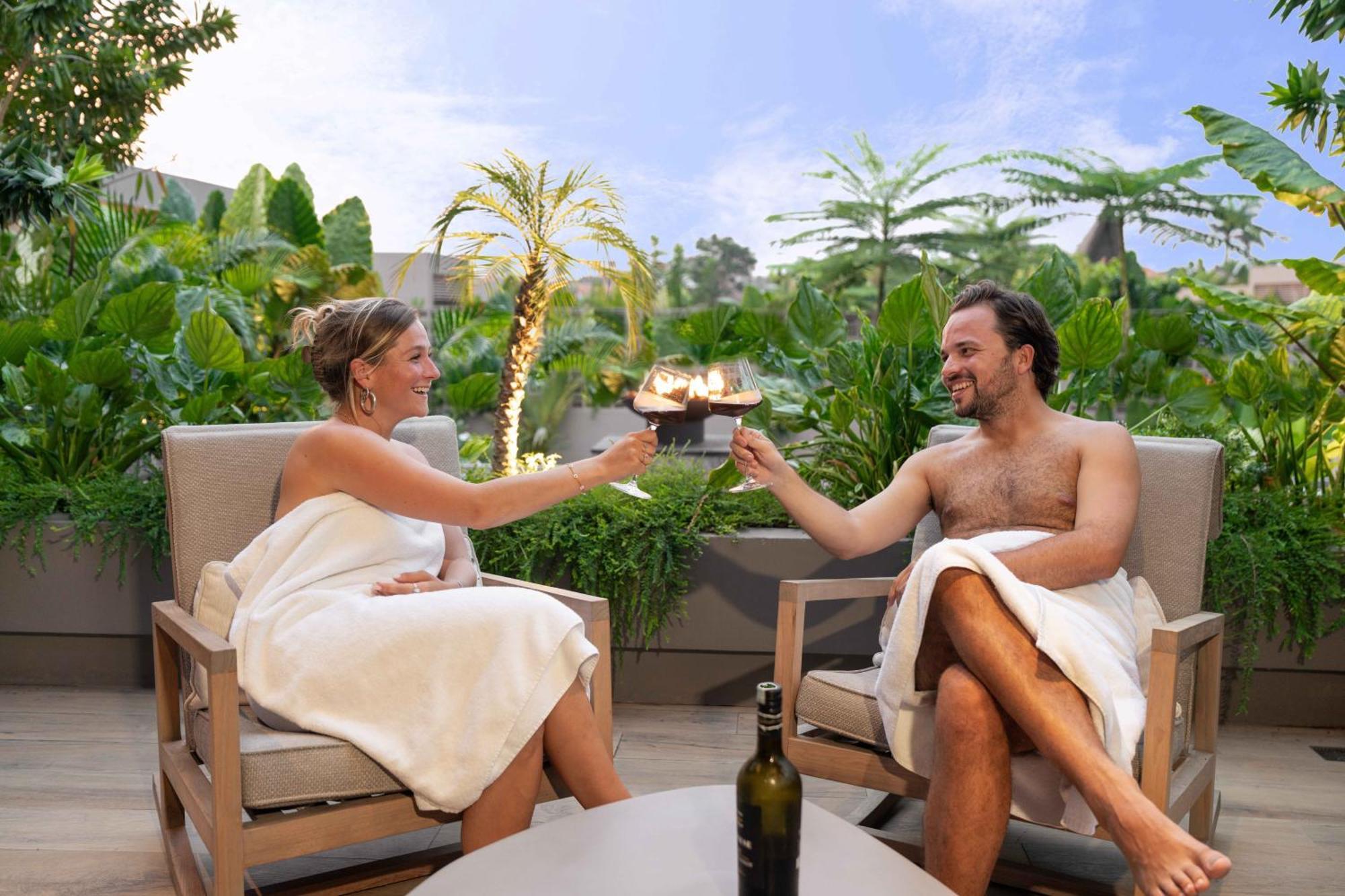 Sin Nombre Bali - Sauna, Ice Bath & Roof Terrace チャングー エクステリア 写真